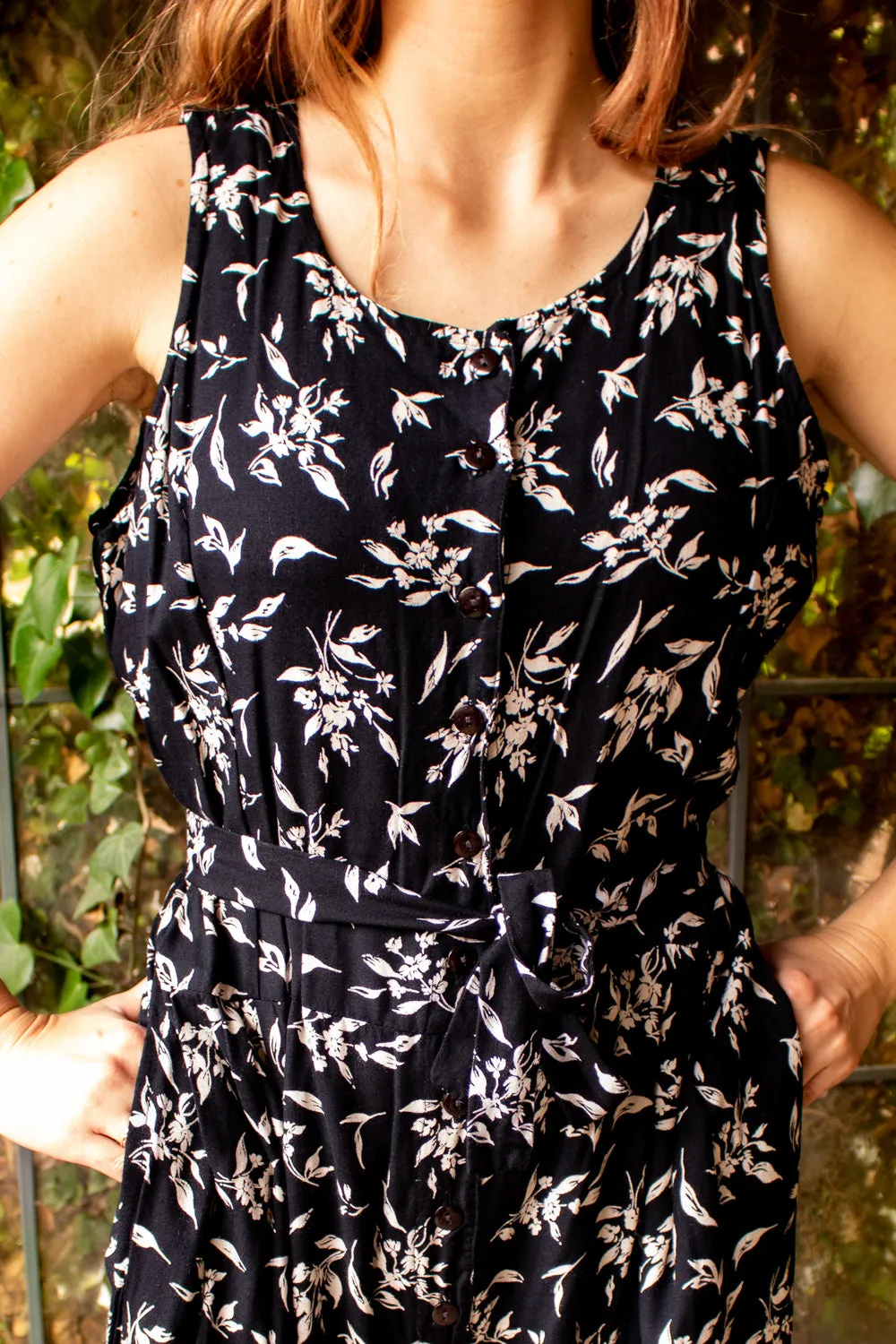 Vintage 1980s Sleeveless Black & White Floral Jumpsuit - Large