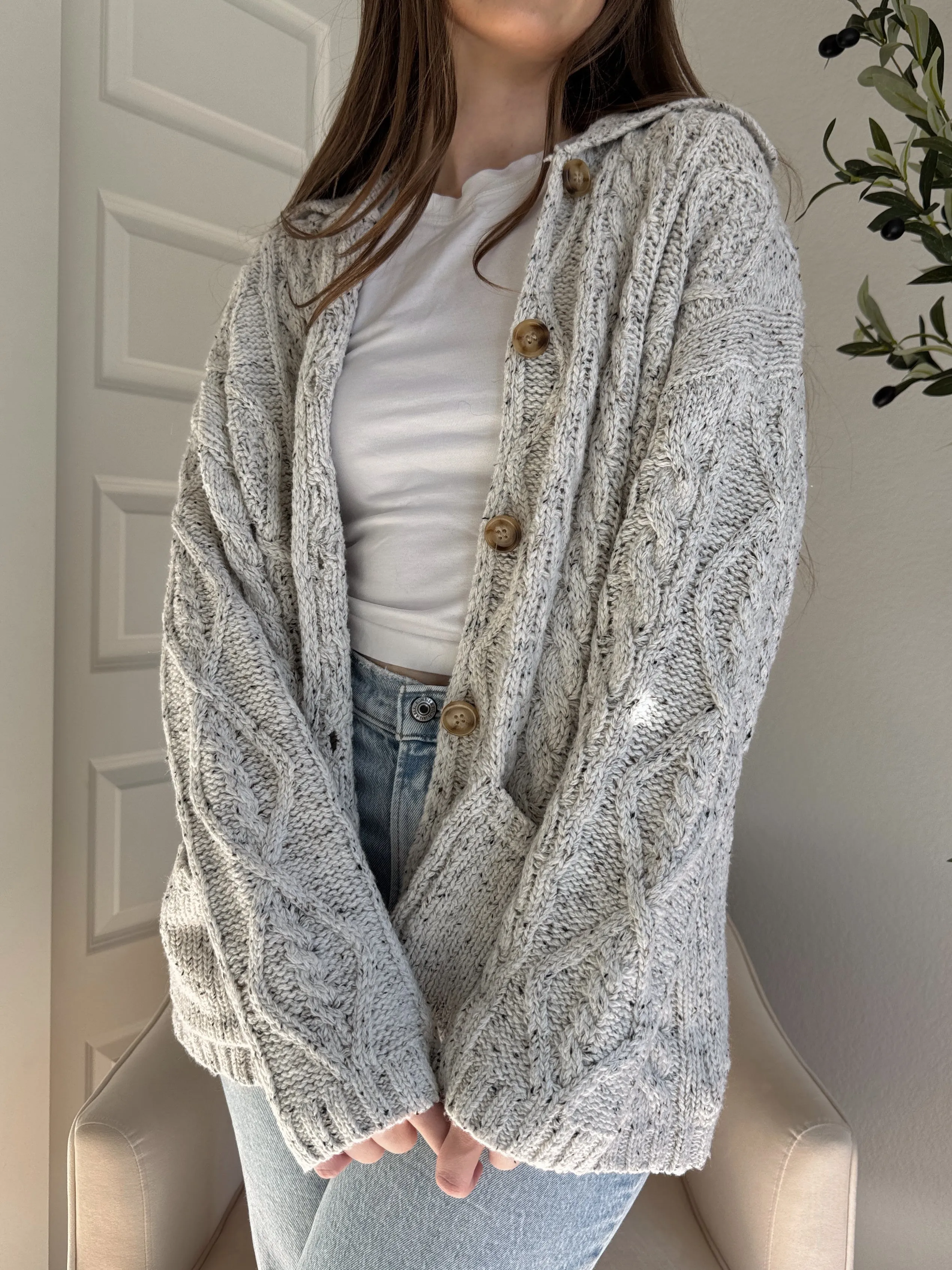 Winter Meadow Oversized Cable Knit Button Down Cardigan (Heather Gray)